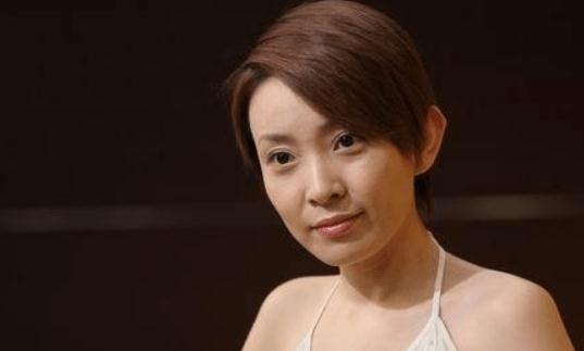 顶流男星吃瓜视频,吃瓜视频引发网友热议