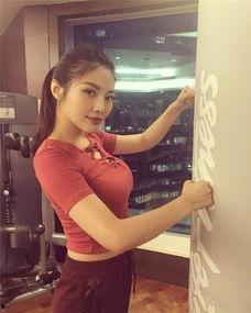 青州吃瓜大嫂视频大全播放,趣味横生的乡村生活瞬间