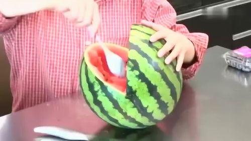 吃瓜的视频去哪里看到的,吃瓜视频的来源与传播途径