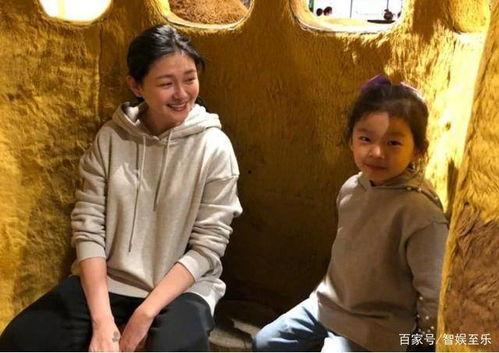 韩国网友吃瓜汪小菲视频,汪小菲吃瓜视频引发热议，网友直呼“接地气”