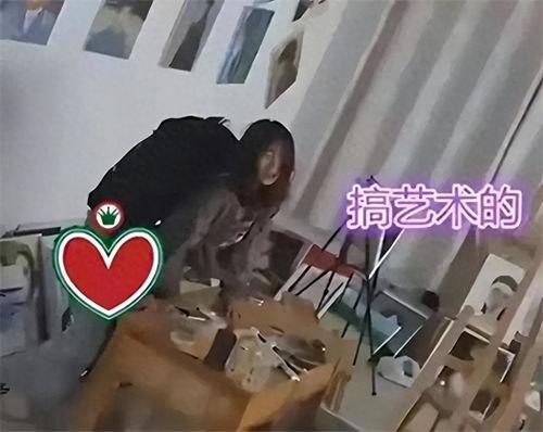 画室老师吃瓜视频大全,趣味横生的教学瞬间