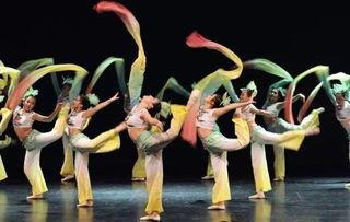 吃瓜舞蹈热门视频,舞蹈达人带你一起“瓜”翻全场