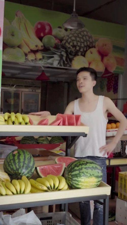 邳州靓仔吃瓜视频最新,瓜界新宠儿！