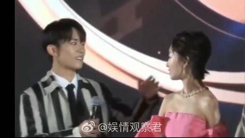 劈叉女星吃瓜视频播放网站,热门网站播放量惊人