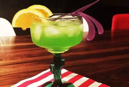 吃蜜瓜球视频,甜蜜诱惑，视觉盛宴