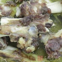 大瓜吃牛骨头视频,一场别开生面的美食挑战