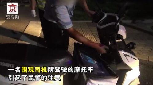 吃瓜群众弟兄俩视频播放,揭秘娱乐圈幕后故事