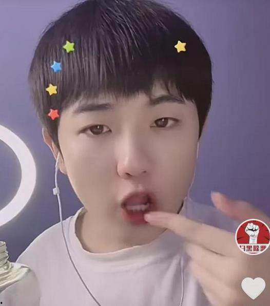 风小逸吃瓜视频,揭秘娱乐圈幕后故事