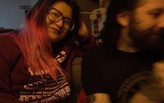 吃瓜被打哭视频大全,视频大全揭露网络暴力真相