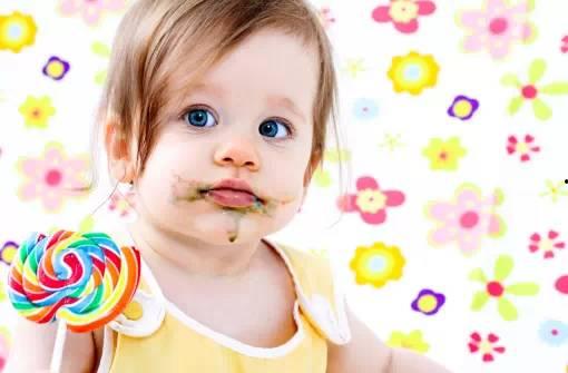 小孩吃瓜伤感视频素材高清,高清伤感吃瓜瞬间